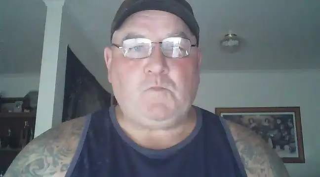 Snapshot of HOTANAL chatting on 01.15.25 HOTANAL online show from 01.15.25