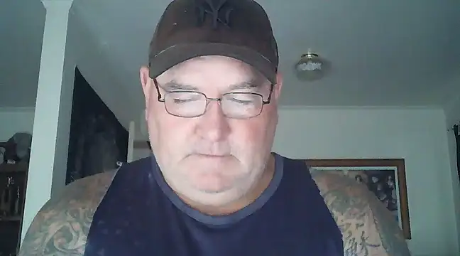 Snapshot of HOTANAL chatting on 01.23.25 HOTANAL online show from 01.23.25