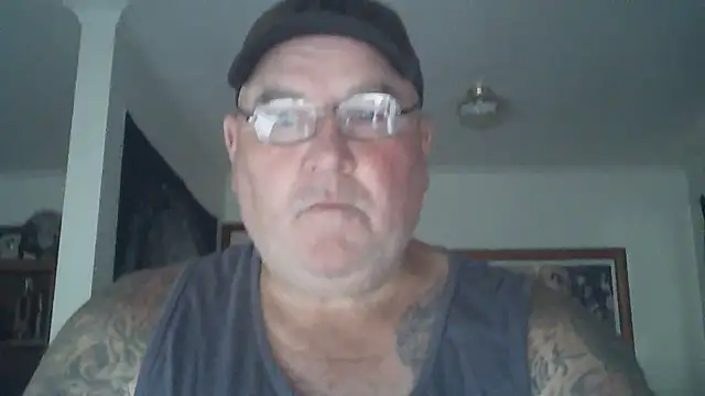 Snapshot of HOTANAL chatting on 01.24.25 HOTANAL online show from 01.24.25