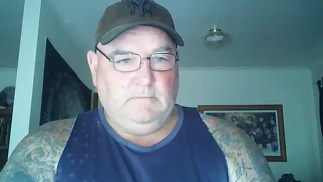 Snapshot of HOTANAL chatting on 01.30.25 HOTANAL online show from 01.30.25