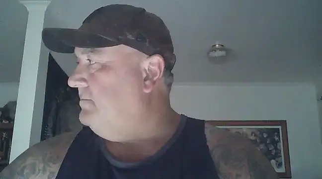 Snapshot of HOTANAL chatting on 01.30.25 HOTANAL online show from 01.30.25