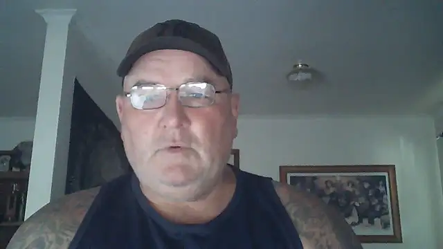 Snapshot of HOTANAL chatting on 01.31.25 HOTANAL online show from 01.31.25