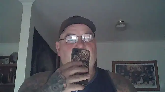 Snapshot of HOTANAL chatting on 02.06.25 HOTANAL online show from 02.06.25