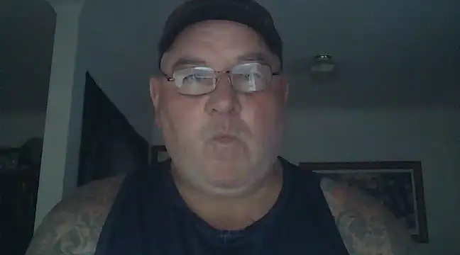 Snapshot of HOTANAL chatting on 02.13.25 HOTANAL online show from 02.13.25