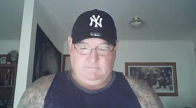 Snapshot of HOTANAL chatting on 03.02.25 HOTANAL online show from 03.02.25