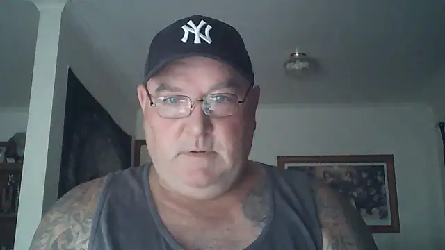 Snapshot of HOTANAL chatting on 03.12.25 HOTANAL online show from 03.12.25