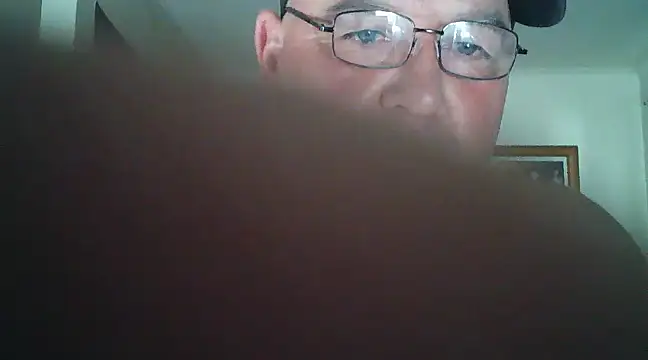 Snapshot of HOTANAL chatting on 03.19.25 HOTANAL online show from 03.19.25