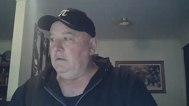 Snapshot of HOTANAL chatting on 09.10.25 HOTANAL online show from 09.10.25