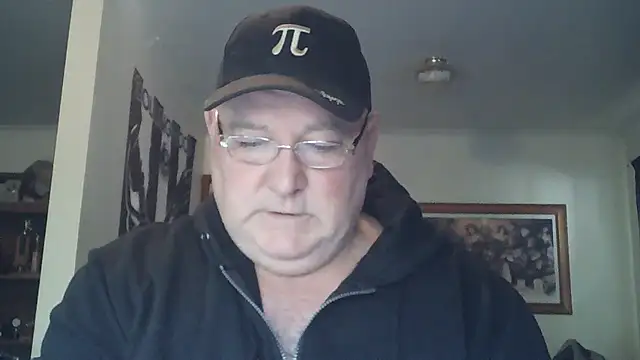 Snapshot of HOTANAL chatting on 09.14.25 HOTANAL online show from 09.14.25