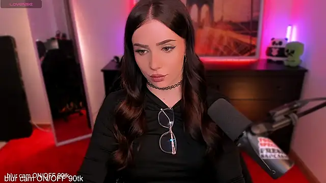 SofiRusselle online show from 03.19.26