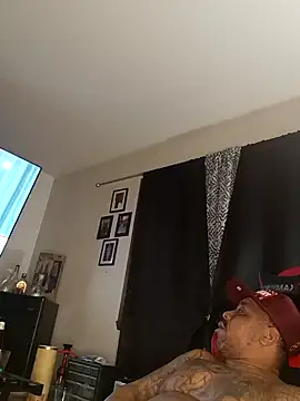 yellowwetfox online show from 01.18.25