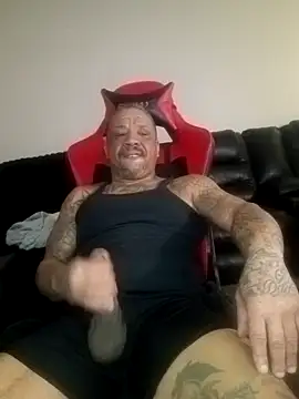 yellowwetfox online show from 02.05.26