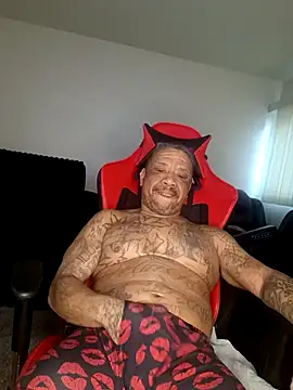 yellowwetfox online show from 02.11.26