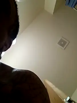 yellowwetfox online show from 04.16.26