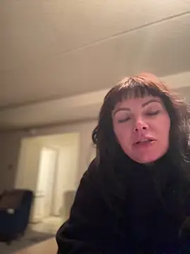 annablisss online show from 03.18.25