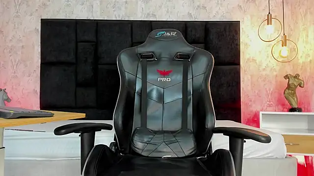 Joeysexx2 online show from 02.20.25