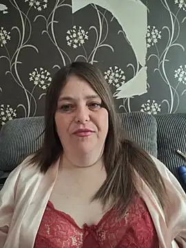 HouseWifeWhore Milf online show from 06.29.26