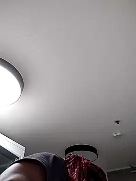 Snapshot of markquanna chatting on 10.21.25 markquanna online show from 10.21.25