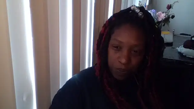 Snapshot of markquanna chatting on 10.23.25 markquanna online show from 10.23.25