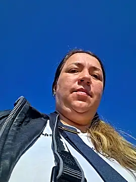 isabella rossse online show from 03.12.26