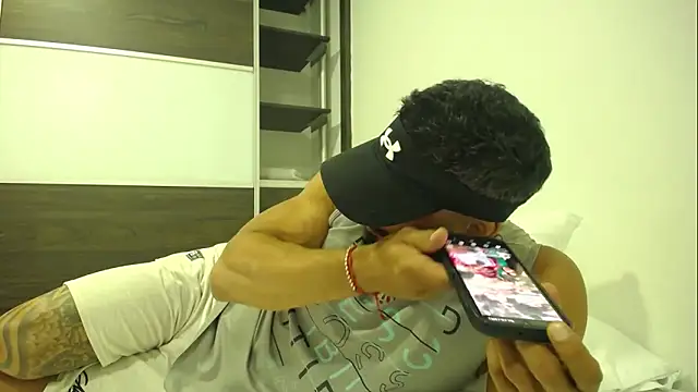 romeolovedark online show from 03.13.25