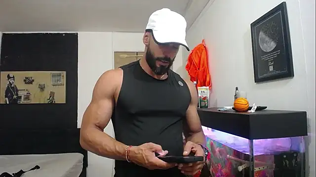 romeolovedark online show from 03.19.25