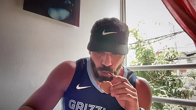 romeolovedark online show from 09.14.25