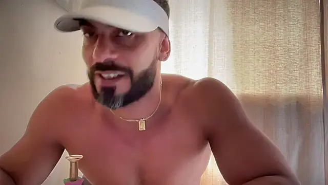 romeolovedark online show from 02.14.26