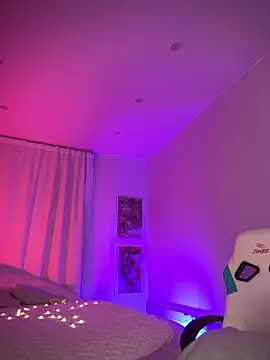 IvyHoney online show from 01.26.25