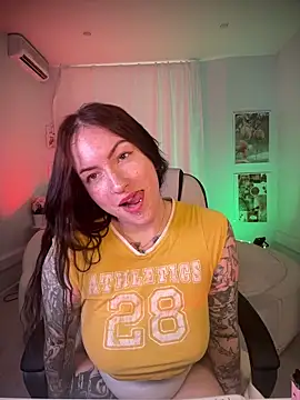 IvyHoney online show from 03.16.25