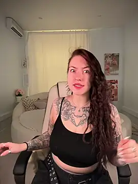 IvyHoney online show from 03.22.25