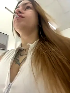 IvyHoney online show from 10.25.25