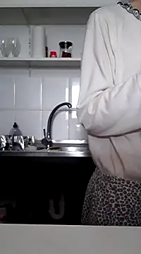 Moi Lina online show from 01.09.25