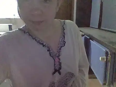 Moi Lina online show from 01.14.25