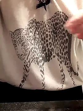 Moi Lina online show from 09.20.25