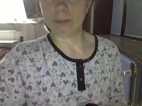 Moi Lina online show from 12.01.25