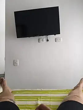 Snapshot of molok329 chatting on 01.13.26 molok329 online show from 01.13.26