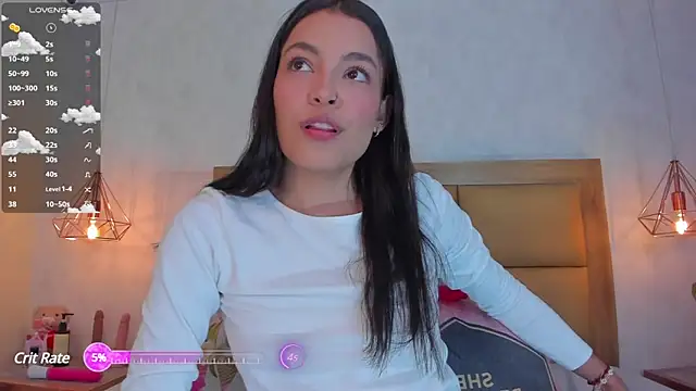 Snapshot of TIFFANYRUSSO chatting on 12.23.24 TIFFANYRUSSO online show from 12.23.24