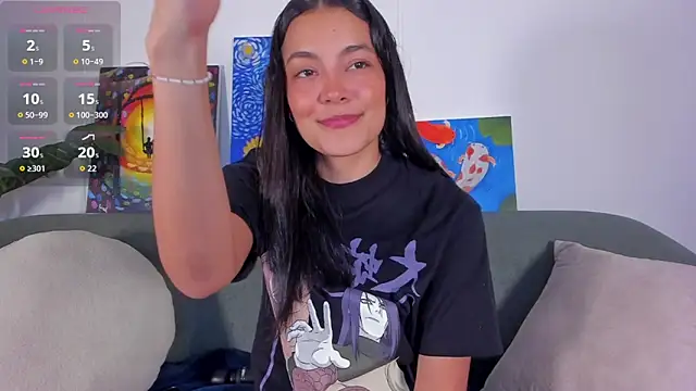 TIFFANYRUSSO online show from 10.03.25