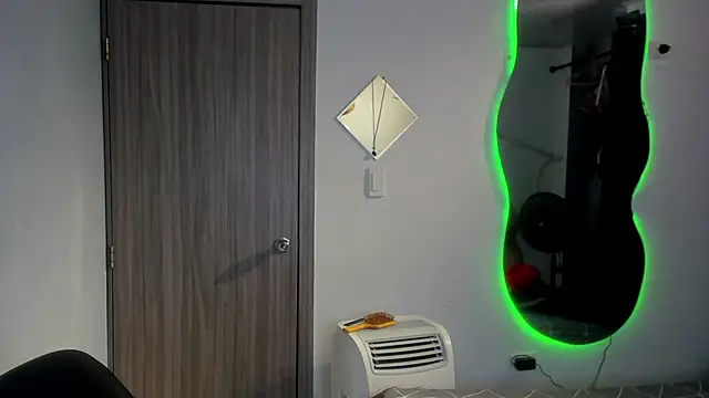 Kris Khalifa69 online show from 10.04.25