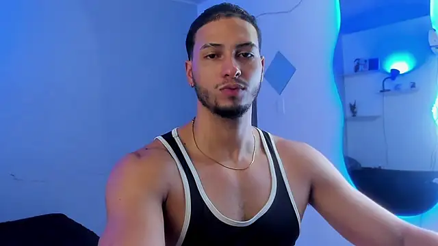 Snapshot of Kris_Khalifa69 chatting on 02.12.26 Kris Khalifa69 online show from 02.12.26