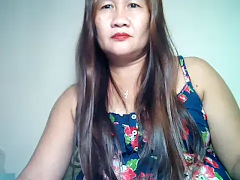 Snapshot of CarelineJoy chatting on 02.20.25 CarelineJoy online show from 02.20.25