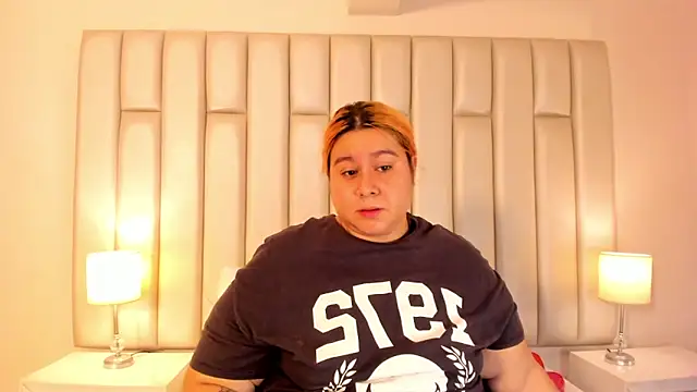 aandreaperez online show from 02.05.25