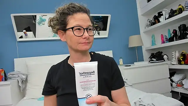 izzy-mendosa online show from 03.09.25