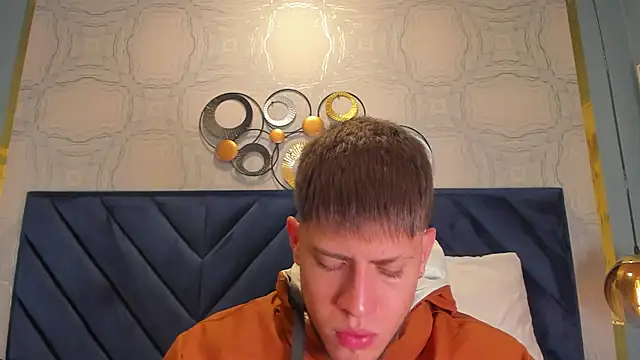 SebastianMaximoff online show from 12.30.24