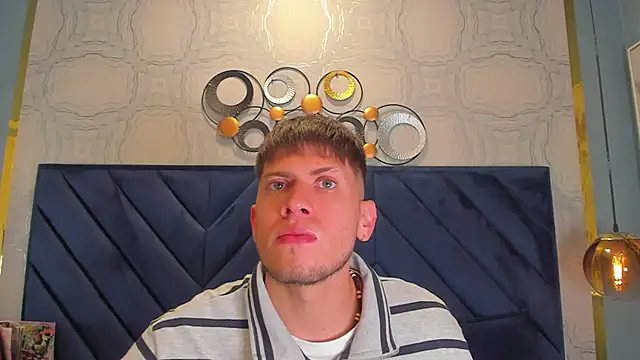 SebastianMaximoff online show from 12.31.24