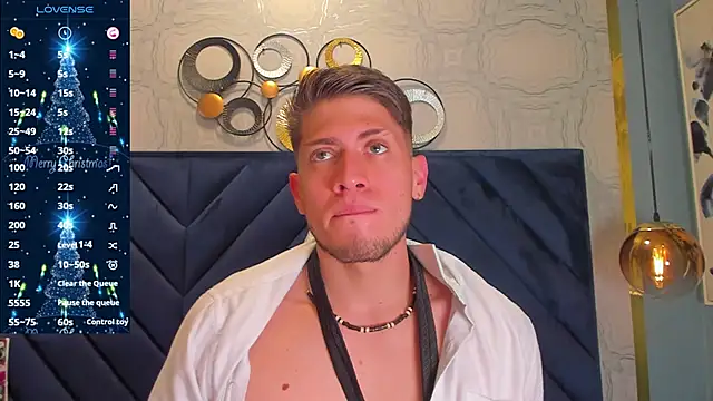 SebastianMaximoff online show from 12.31.24