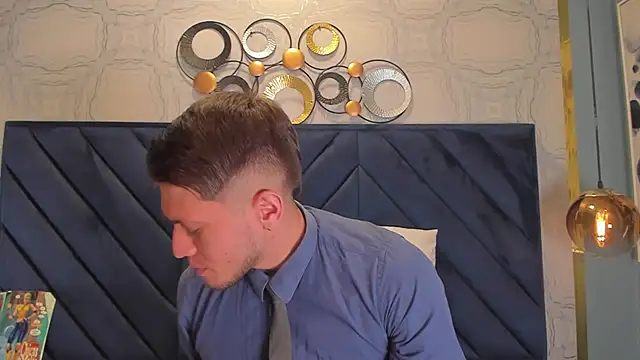 SebastianMaximoff online show from 01.04.25