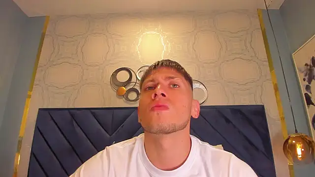 SebastianMaximoff online show from 01.15.25