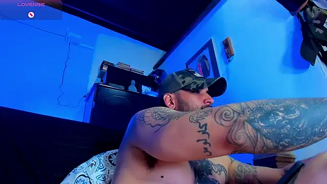 CamiloGray  online show from 02.14.25